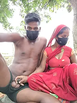 Pertunjukan Kamera Web Village_Couples77
