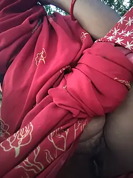 הופעת וובקאם של Village_Couples77