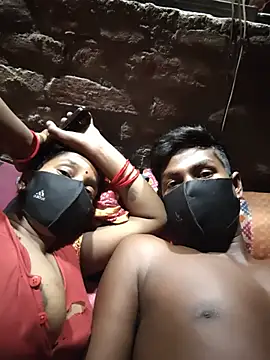 Village_Couples77 Show in webcam