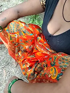 Village_Couples77 网络视讯表演
