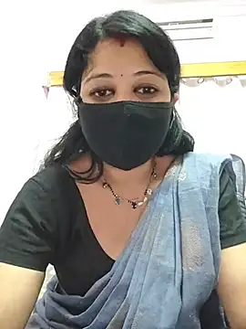 Priyaji7575 网络视讯表演