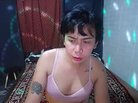 BriannaCruz24 Adlı Modelin Web Kamerası Şovu