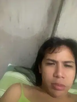 Pertunjukan Kamera Web BriannaCruz24