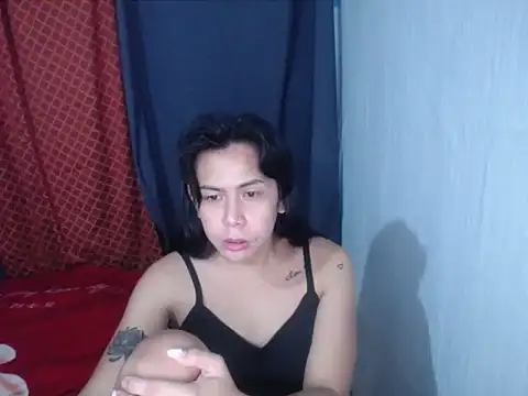 BriannaCruz24 Pertunjukan Webcam