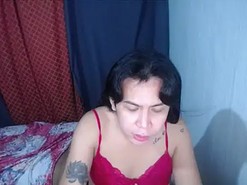 BriannaCruz24's Webcam Show