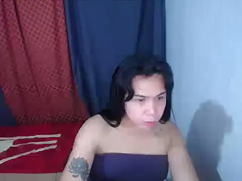 BriannaCruz24 Show in webcam