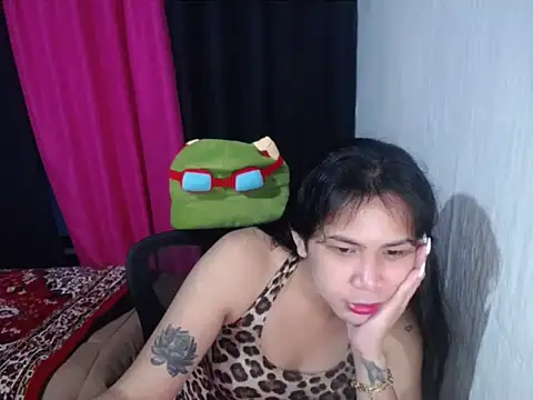 Show de BriannaCruz24 na webcam