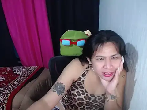 BriannaCruz24's Webcam Show