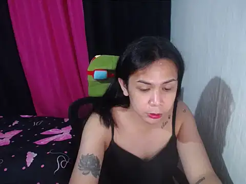 BriannaCruz24 Show Webcam