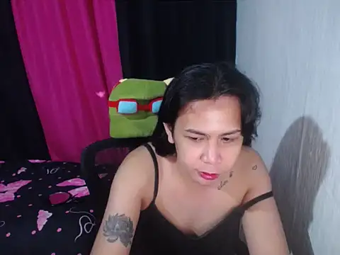 BriannaCruz24 Webcam show