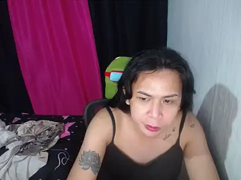 BriannaCruz24 Webcam Show