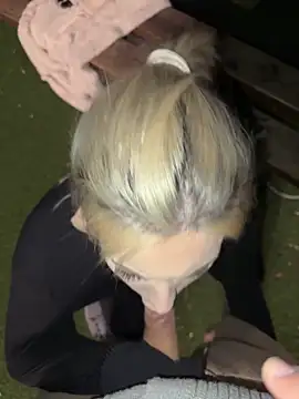 AlyssaFoxx_'s Webcam Show