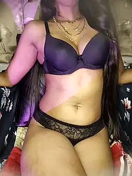 sassy__zaraa Show in webcam