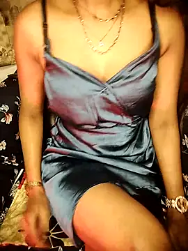 sassy__zaraa's Webcam Show