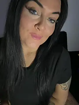 Miss_CurvesXXX Webcamshow