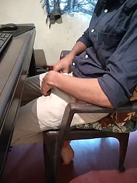 Hottest_chocolate webcam show