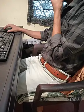 monstrous_bull webcam show