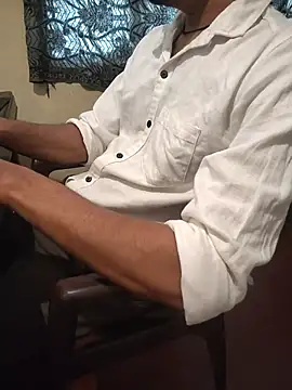 monstrous_bull's Webcam Show