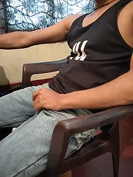 monstrous_bull Webcamshow