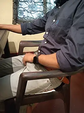 Show webcam de monstrous_bull