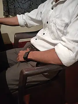 monstrous_bull 网络视讯表演