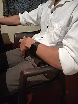 monstrous_bull's Webcam Show