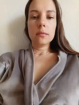 Show modela She-Moon na web-kameri