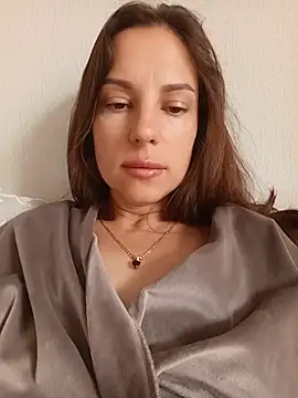 Show modela She-Moon na web-kameri