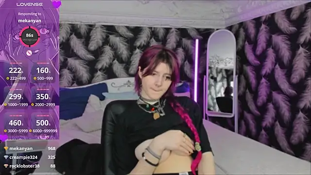 Pokazy przed kamerką – Ashley_Veil
