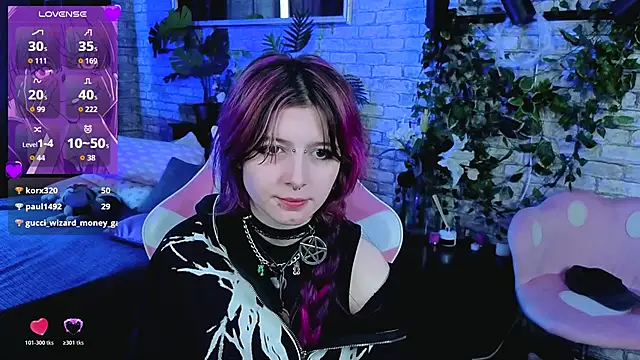 Chat +18 de Ashley_Veil ao vivo