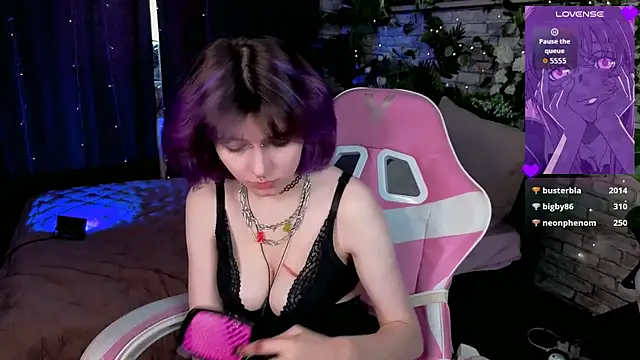 Ashley_Veil Show Webcam
