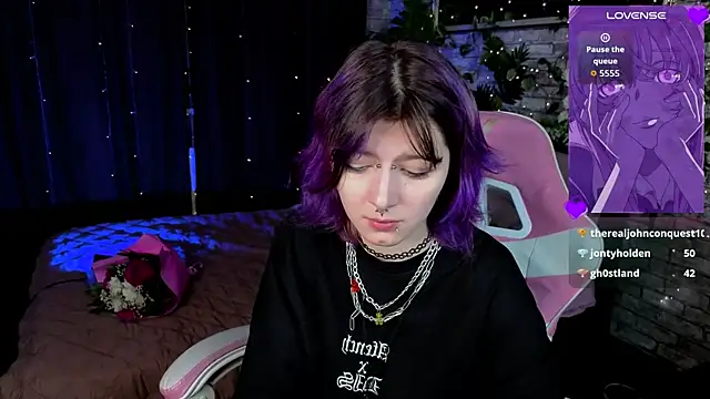 Ashley_Veil: διαδικτυακό σόου στην κάμερα