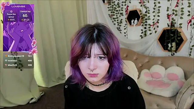 Ashley_Veil Show Webcam