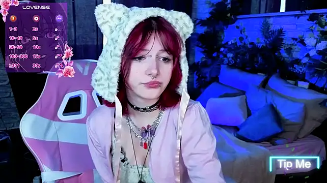 Pokazy przed kamerką – Ashley_Veil
