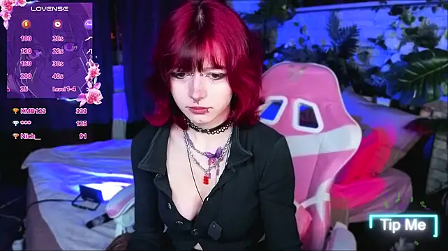 Ashley_Veil: διαδικτυακό σόου στην κάμερα