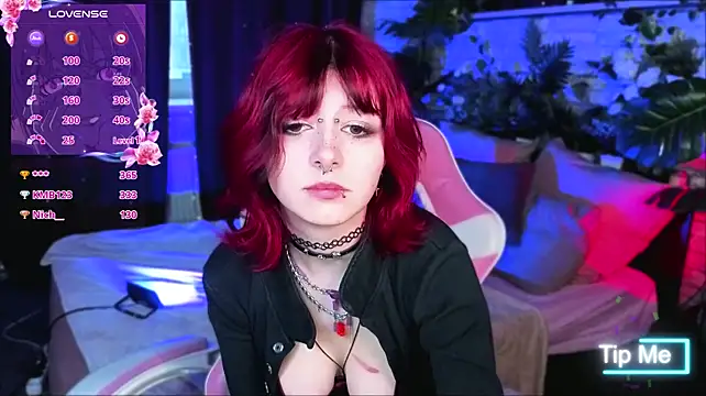 Ashley_Veil Show in webcam
