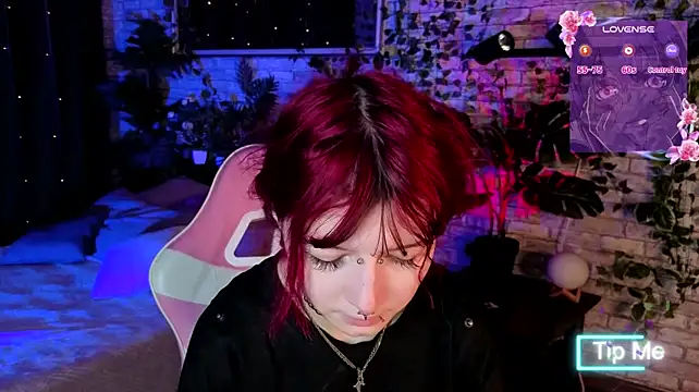 Ashley_Veil Chat XXX in diretta