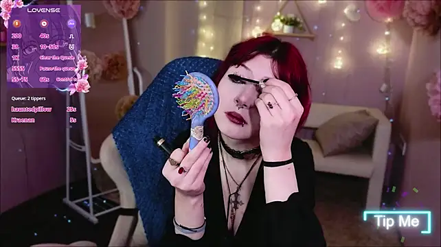 הופעת וובקאם של Ashley_Veil