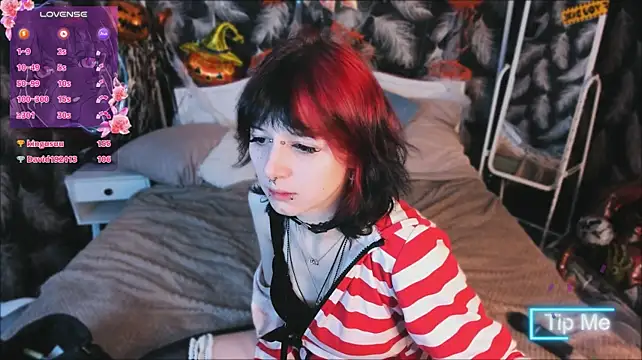 Ashley_Veil Adlı Modelin Web Kamerası Şovu