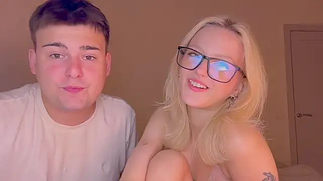 عرض كام your_molly_mark_