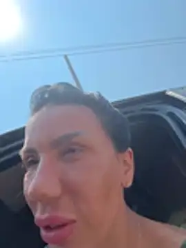 Chat +18 de SelineVelvet ao vivo