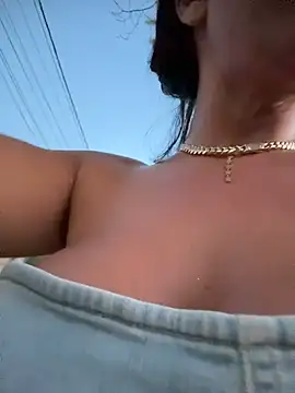 SelineVelvet Webcam show