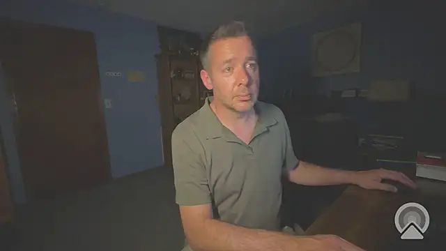 chrisw8140 Show in webcam