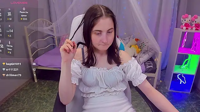 Chat XXX ao vivo de KiraDuvall