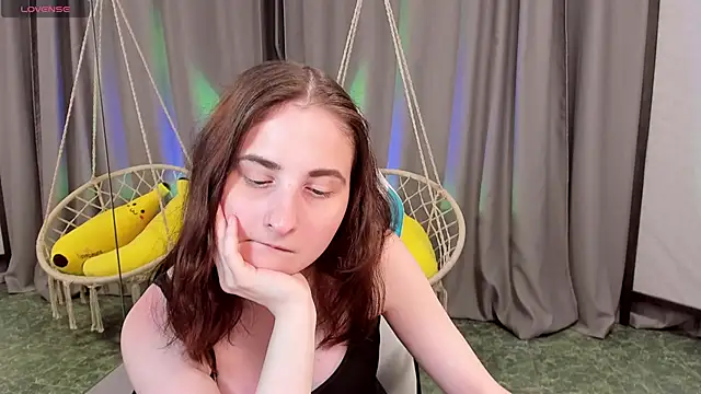 KiraDuvall Chat XXX live