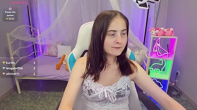 KiraDuvall's Live XXX Chat