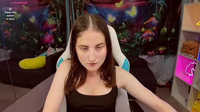 KiraDuvall's Live XXX Chat