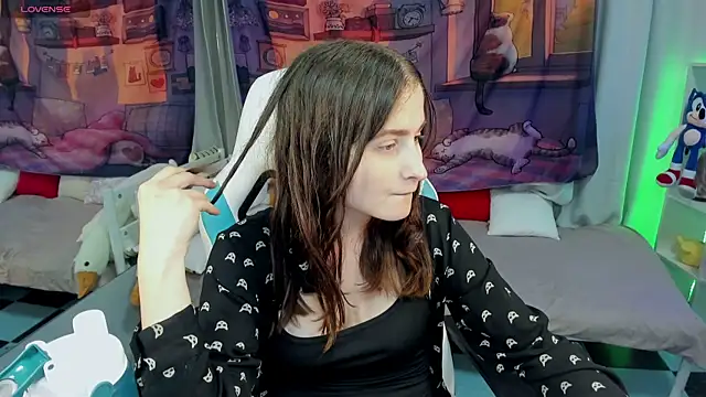 KiraDuvall's Live XXX Chat