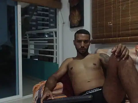 BlackWolfOficial's Webcam Show