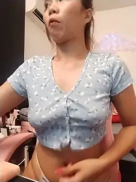 Živý XXX chat 25sweetlilbunny